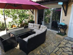 Appartement deux pièces avec terrasse et balcon