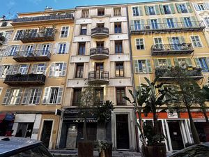 Location appartement 1 pièce 27 m² à Nice (06000)