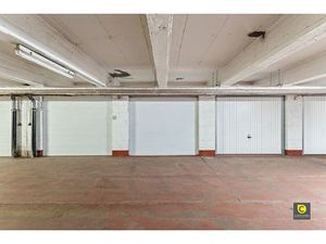 Garage te koop in Berchem