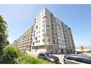 Zonnige appartement met zuid-gericht terras in Duinbergen