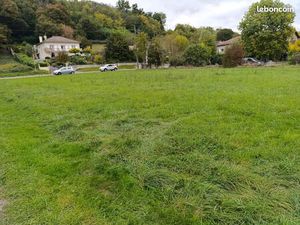 Terrain 1 650 m² Villeneuve De Riviere