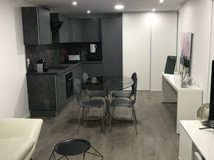 Courbevoie 50m2 meublé