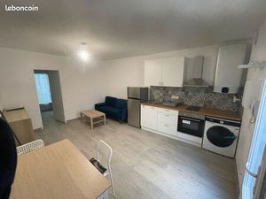 T2 de 30m2 meublé Saintes centre-ville