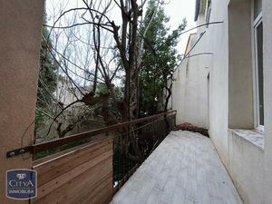 Location Appartement 2 pièces 51m² CARPENTRAS 84200