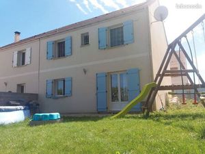 Maison à louer à Egly