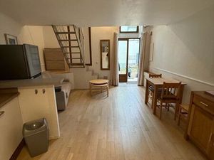 À louer 2 pièces (40 m2 ) centre de Jouy en josas