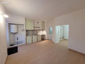 T2 de 31 m2 centre Maubourguet