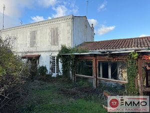 Vente maison 7 pièces 211 m² Thairé (17290)