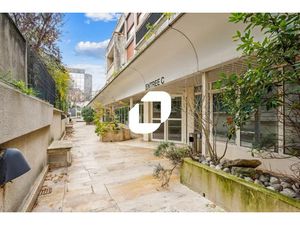 A LOUER  TERRASSES PRIVATIVES !