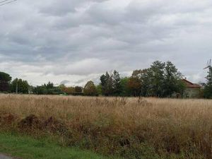 Terrain constructible viabilisé à vendre