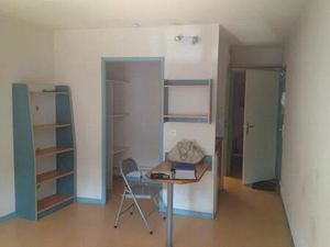 Location appartement 1 pièce 28 m² à Saint-Étienne (42000)