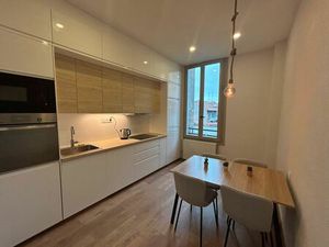 Location appartement 2 pièces 45 m² à Saint-Étienne (42000)