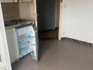 Location appartement 1 pièce 10 m² à La Madeleine (59110)