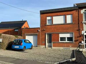 LAVEU - agréable maison 2 chambres avec garage et jardin