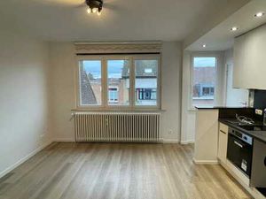 Lumineux appartement 1 chambre: Petite copropriété.