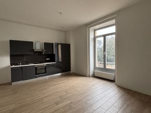 TRES BEAU T3 A CHASSELAY