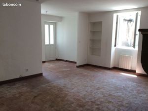 Au calme  Grand F2 53m2 proche Sancerre