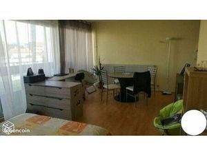 Appartement lumineux 30m2 à proximité immédiate des FAC