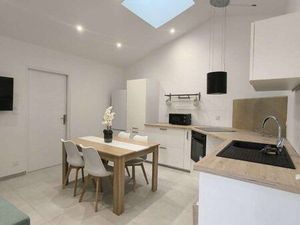 Type 2 meublé avec terrasse