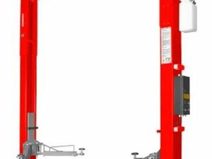 Garage automobile ■Équipé avec deux ponts élévateur matériel mécanique ■160 maître avec pa