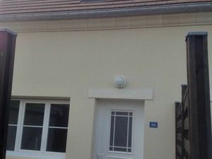 Charmante maison mitoyenne en duplex centre Bresles