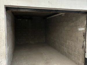 Garage à louer