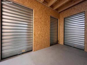 A louer Box de stockage - 3 5m² à 55 m²