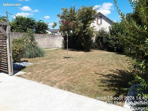 MAISON DE CENTRE VILLE avec jardin  T4/5  3 chambres + bureau  garage