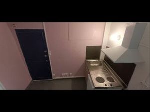 Coquet studio cave terrasse