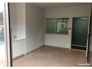 Local paramédical 14m2