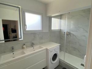 Location appartement 3 pièces 65 m² à Aubervilliers (93300)