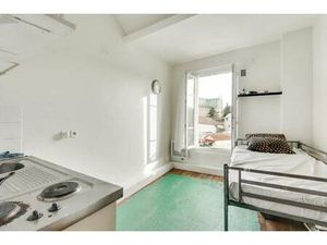 Studios lumineux au cœur de Saint-Denis