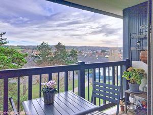 Appartement 2 pièces de 34 61 m2 loi carrez avec loggia