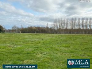 Terrain 1 400 m² Blasimon