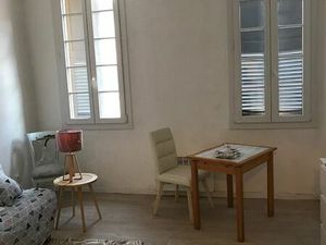 Studio meublé à louer