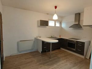 Charmant 2 chambres atypique en rez de trottoirs