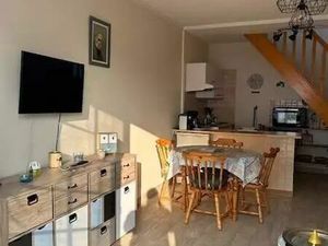 Appart T2 au rez de chaussée comprenant séjour