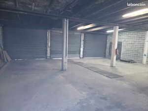 Local  hangar  stockage