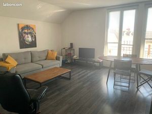 Bel appartement sur NERIS les bains