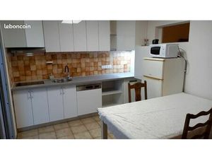 PORT VENDRES Loue T3 meublé à l’année de 45 m² à 10mn de Collioure et 15 de Banyuls