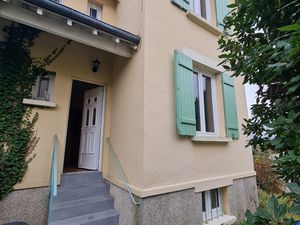 Jolie maison 2 chambres avec jardin proche centre ville