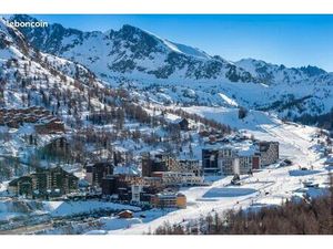 Recherche au Hameau 3 pièces