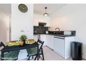 Studio meublé et climatisé quartier Vespins