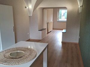 A louer - Appartement refait à neuf
