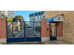 A vendre box fermé dans residence sécurisé