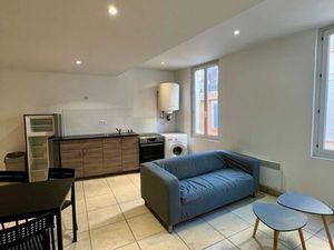 Appartement T2 43 m2 rénové ☀️ - 670 CC