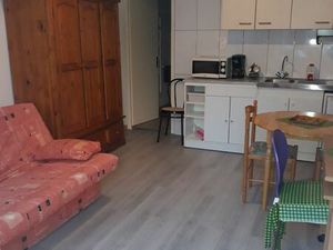 STUDIO 23M2 (gare parking)