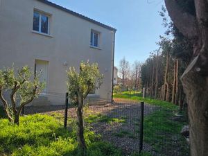 Maison F4 + extérieur