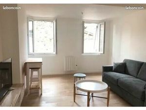 Loue appartement T1 métro palais de justice