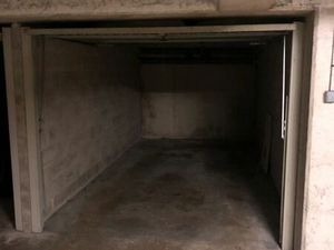 Box/garage - Stationnement/stockage - 13 ㎡